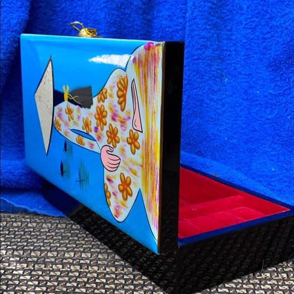 Hand Painted Jewelry Box - Picture 3 of 3